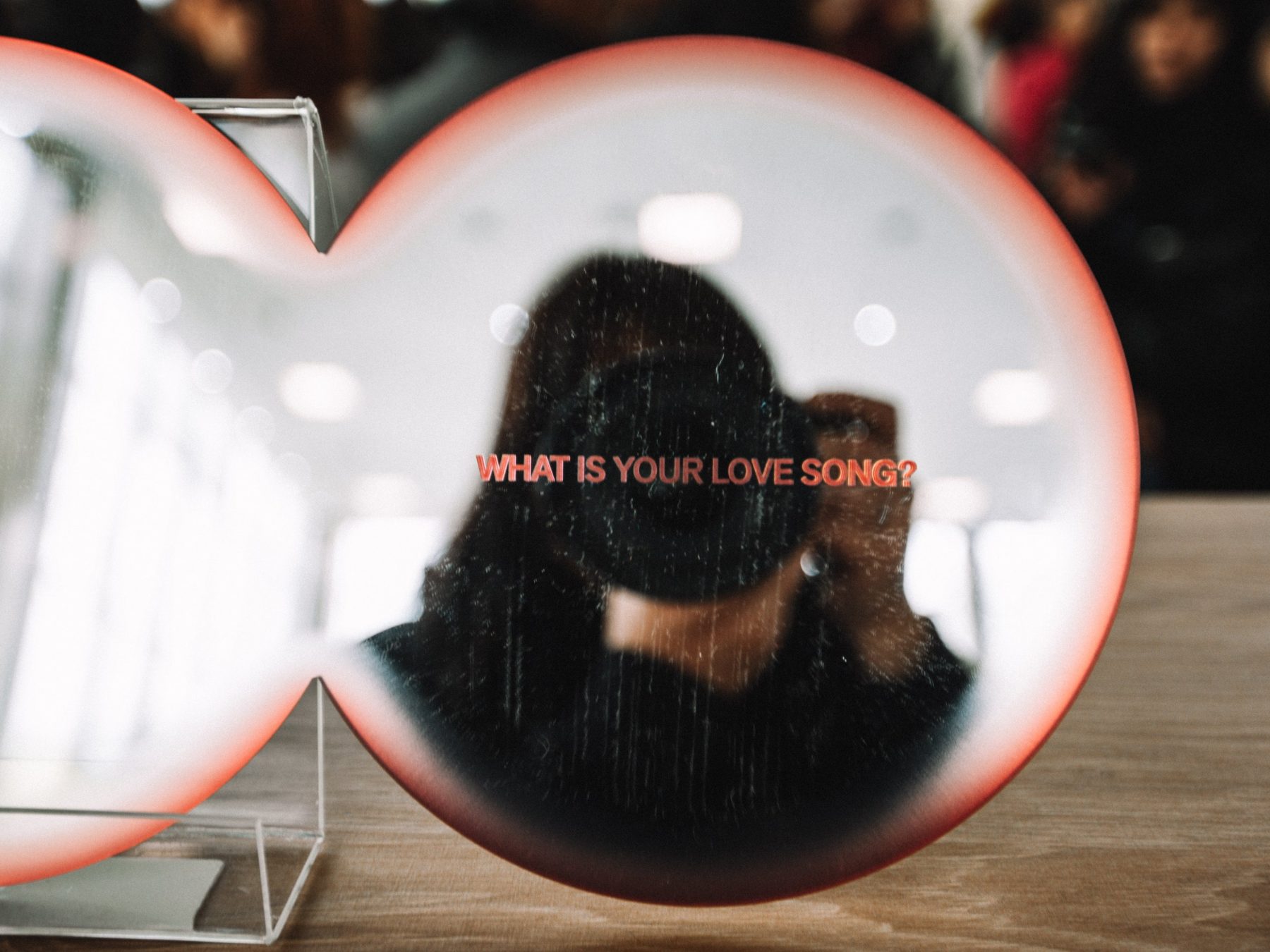 “What is your love song?” installation at the BTS POP-UP: ARIRANG IN BUENOS AIRES, Vicente Lopez, 2026 — photographed by Anita Almaraz for K-HipHop Argentina